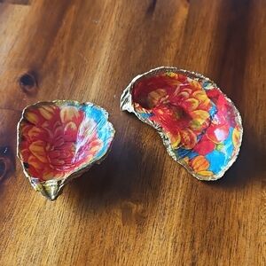 Handmade Decopaged Oyster Shells. Set Of 2. Floral Design w/Gold Leaf Boarders.